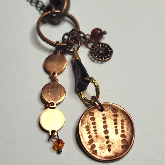 🏵HAND-CRAFTED NECKLACE - Picture 2 of 6